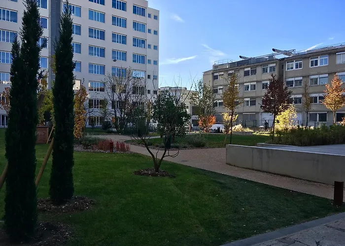 Phileas Lodge Lyon